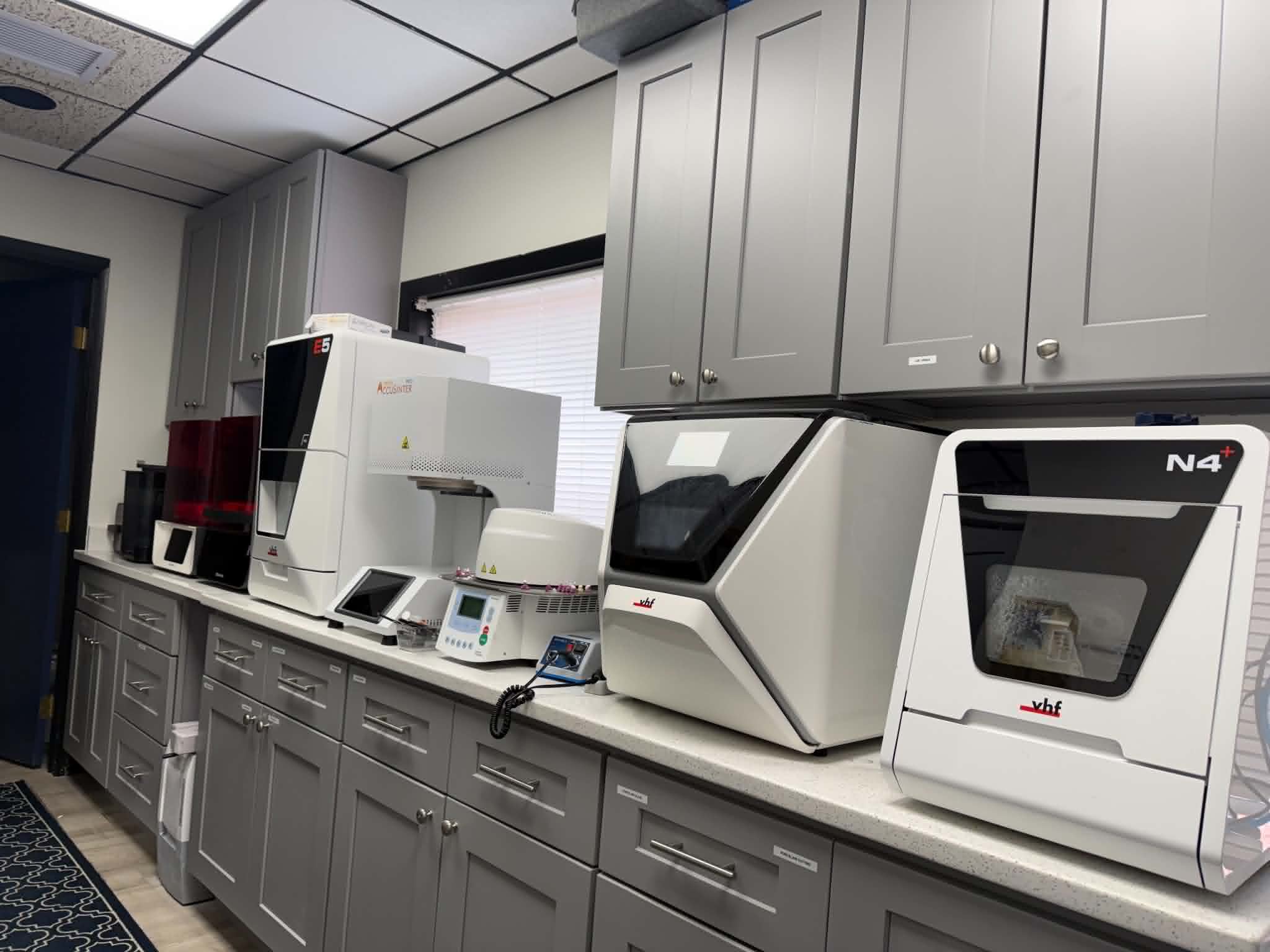 Astra Dental in-house lab with milling and 3D printing technology